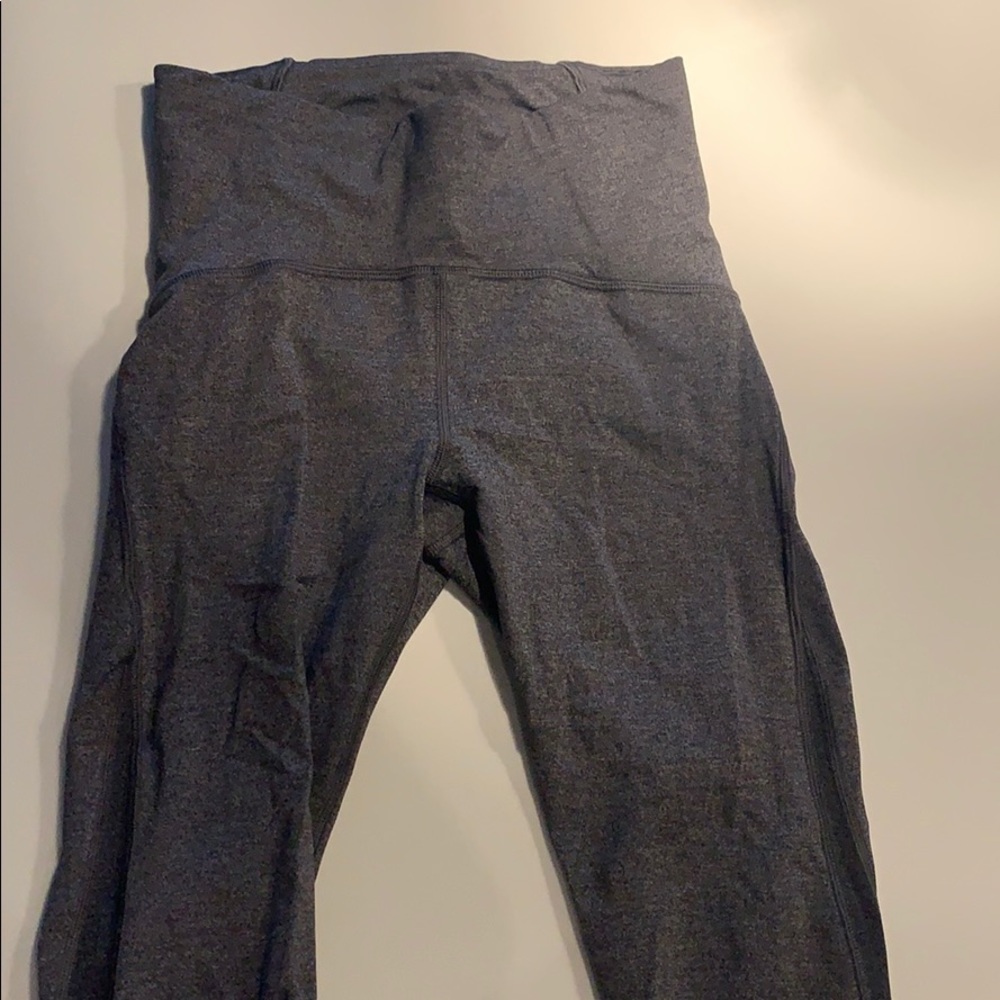 Lululemon crop leggings